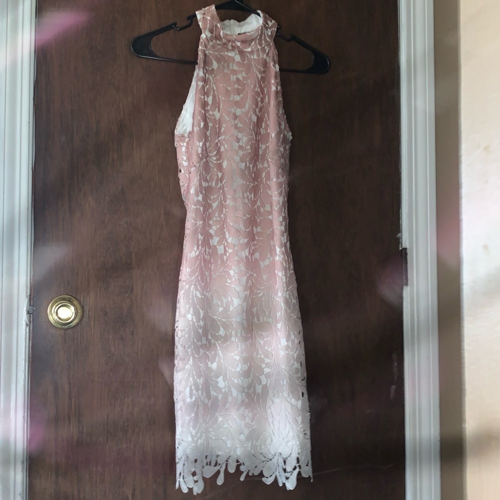 Short dress. no rips, tears, or stains. worn once